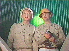 002-03.jpg (23087 bytes)