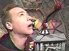 003-04.jpg (25773 bytes)