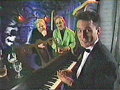 003-11.jpg (21482 bytes)