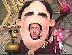 003-16.jpg (26181 bytes)