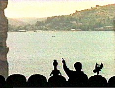 003-20.jpg (17402 bytes)