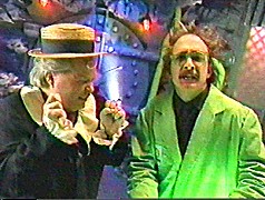 003-21.jpg (24862 bytes)