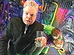 004-04.jpg (26142 bytes)