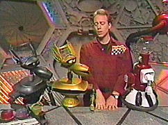 004-19.jpg (24121 bytes)