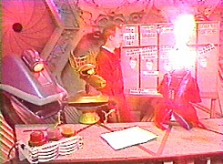 004-21.jpg (24562 bytes)