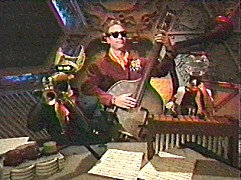 005a-06.jpg (22981 bytes)