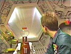 201e.jpg (20884 bytes)