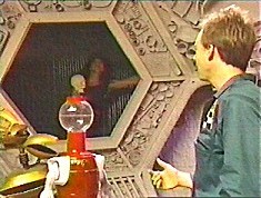 201g.jpg (22794 bytes)