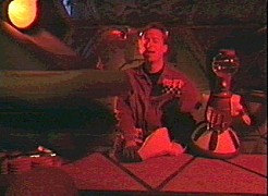 512-30.jpg (15452 bytes)