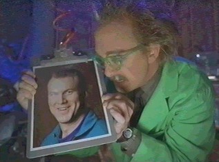 bbi-mer09.jpg (21881 bytes)