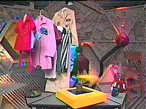 beige-303.jpg (32242 bytes)