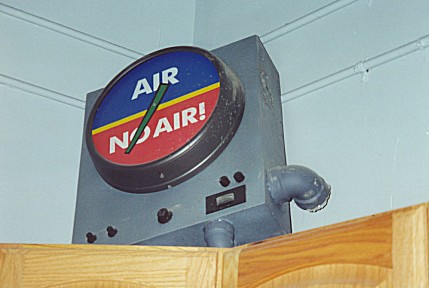 99-058.jpg (31593 bytes)