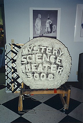 99-061.jpg (47630 bytes)