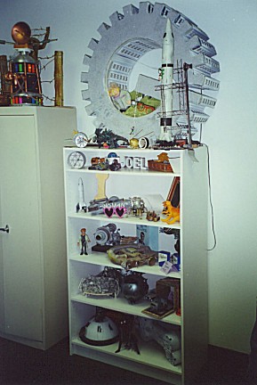 99-066.jpg (41082 bytes)