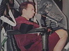 sm098-joelescape.jpg (16429 bytes)