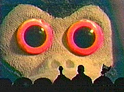 t026.jpg (22140 bytes)