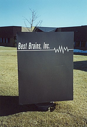 99-004.jpg (41108 bytes)