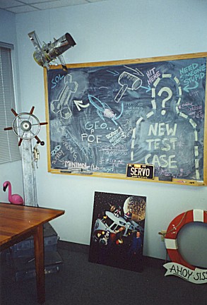 99-011.jpg (45805 bytes)