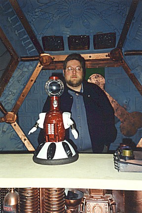 99-016.jpg (49519 bytes)